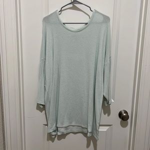 Torrid. Plus Size. Mint Super Soft Plush 3/4 Sleeve Top.